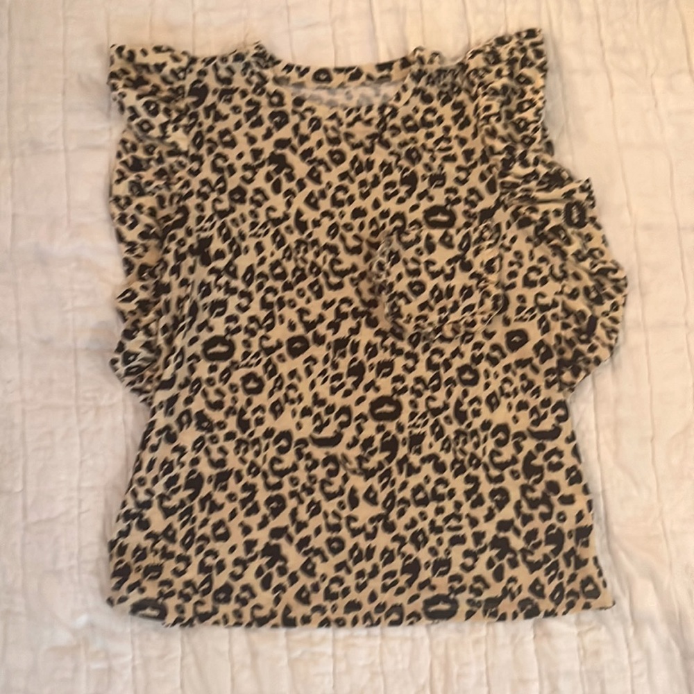 Cute ruffle sleeve animal print top